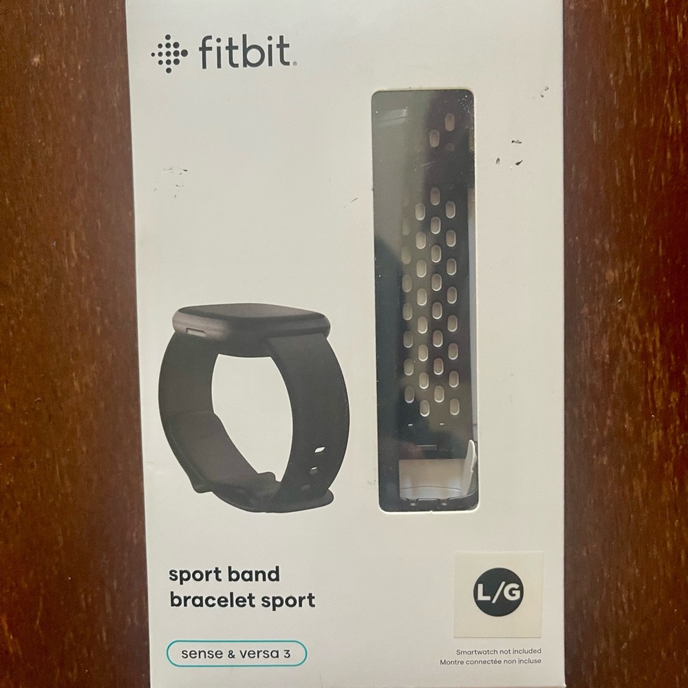 NEW in box Fitbit Sport Band Bracelet Sport for Sense & Versa 3 - black